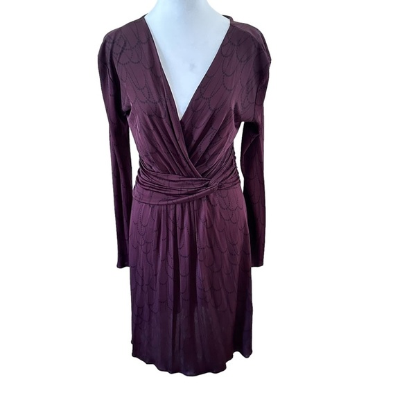 Banana Republic Women's V-Neck Long Sleeves Dress Burgundy Print Size M. - Picture 10 of 10